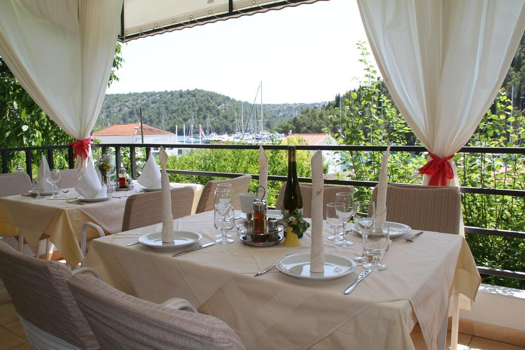 Villa Barbara Skradin Exterior photo